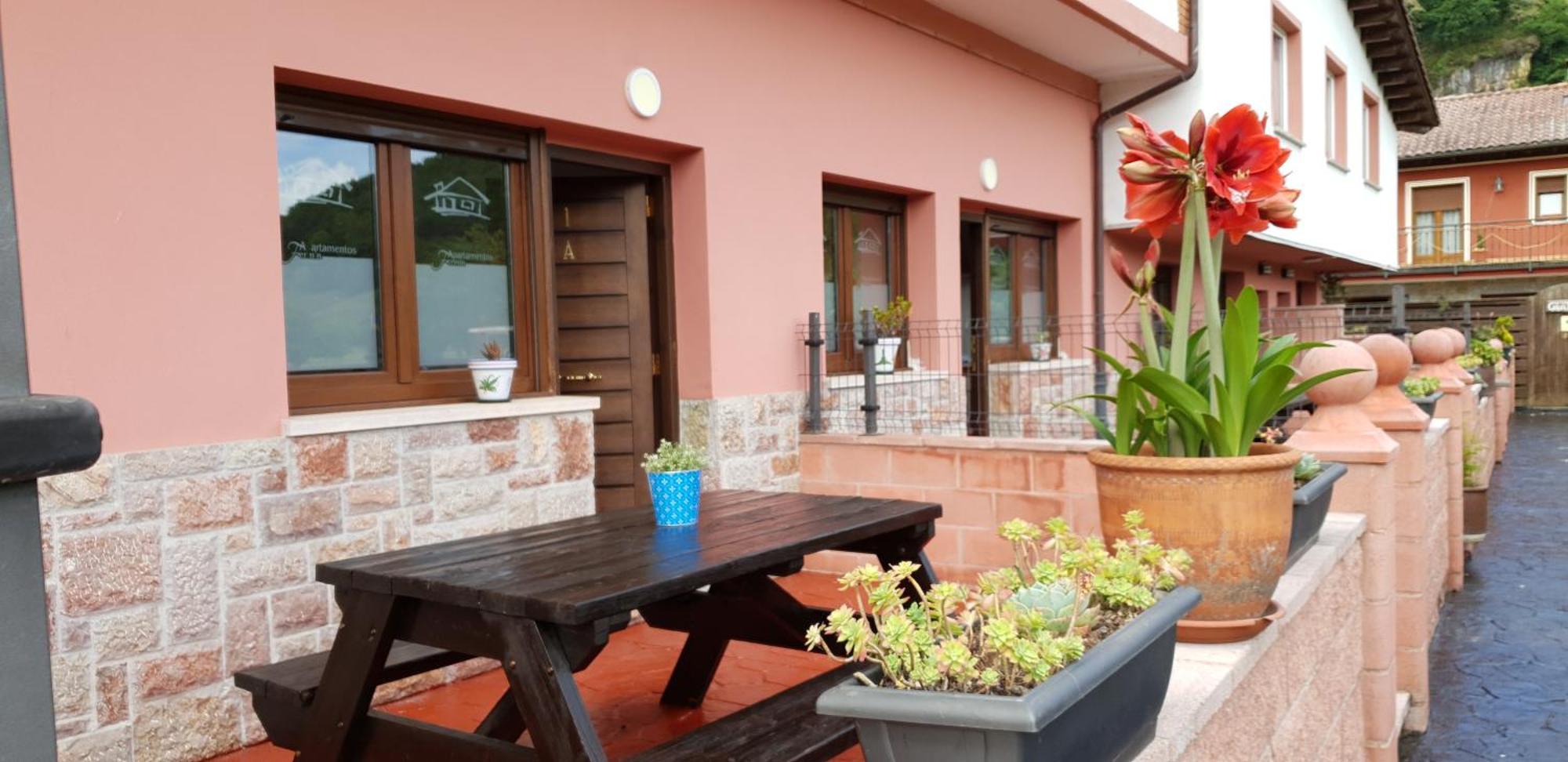 Apartamentos Fermin Onís Dış mekan fotoğraf