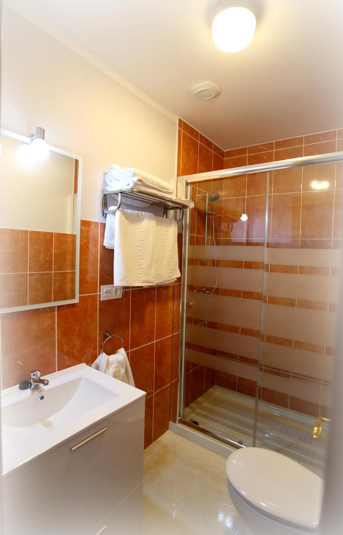 Apartamentos Fermin Onís Dış mekan fotoğraf